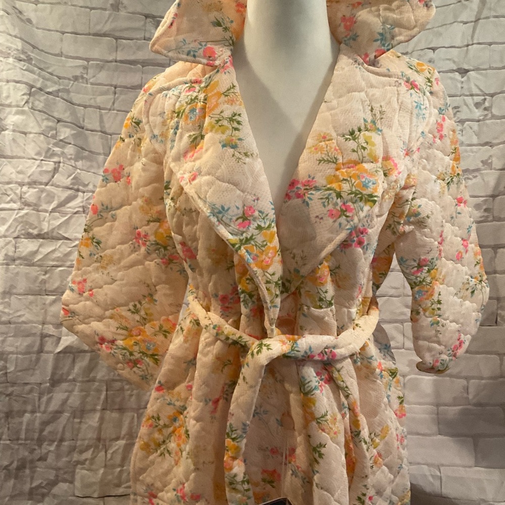 “BONDILENE VINTAGE/ RETRO 70’s HOUSECOAT” NWT Floral Polyester Robe. - Picture 5 of 16